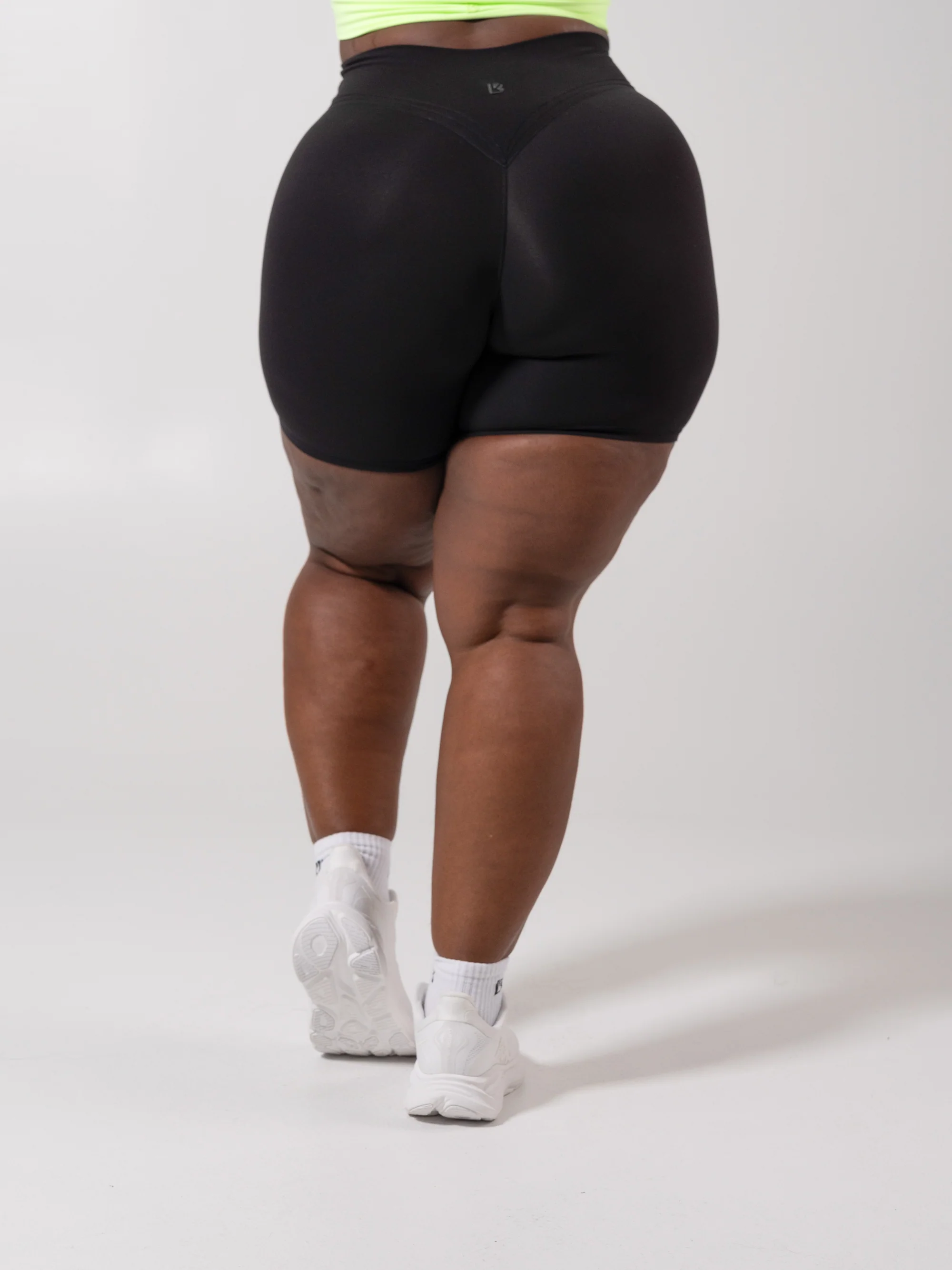 Micro Legacy Short 6" - Onyx Black - Image 4