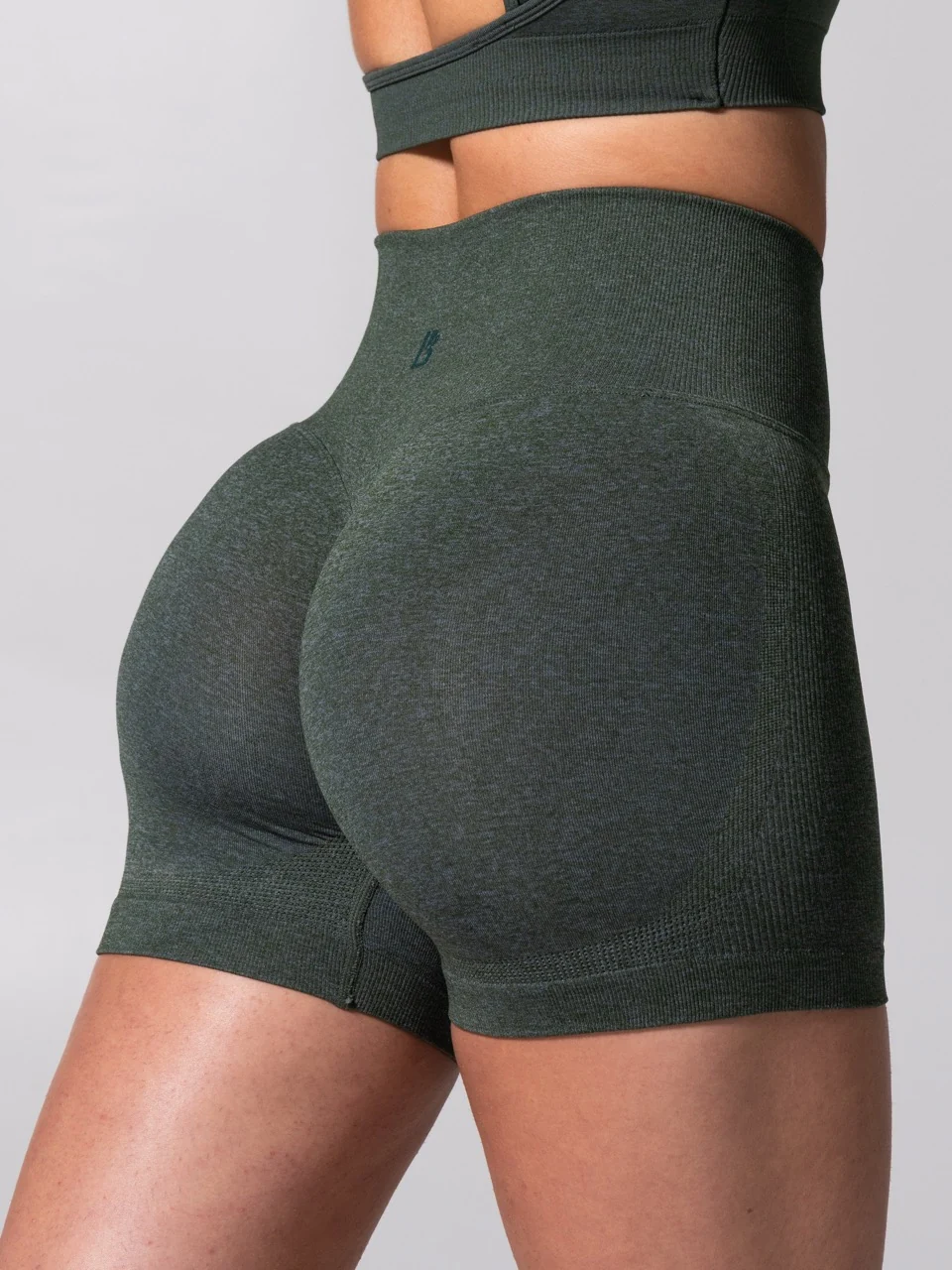 Miracle Seamless Short 4.5" - Heather Limon Pepino - Image 8