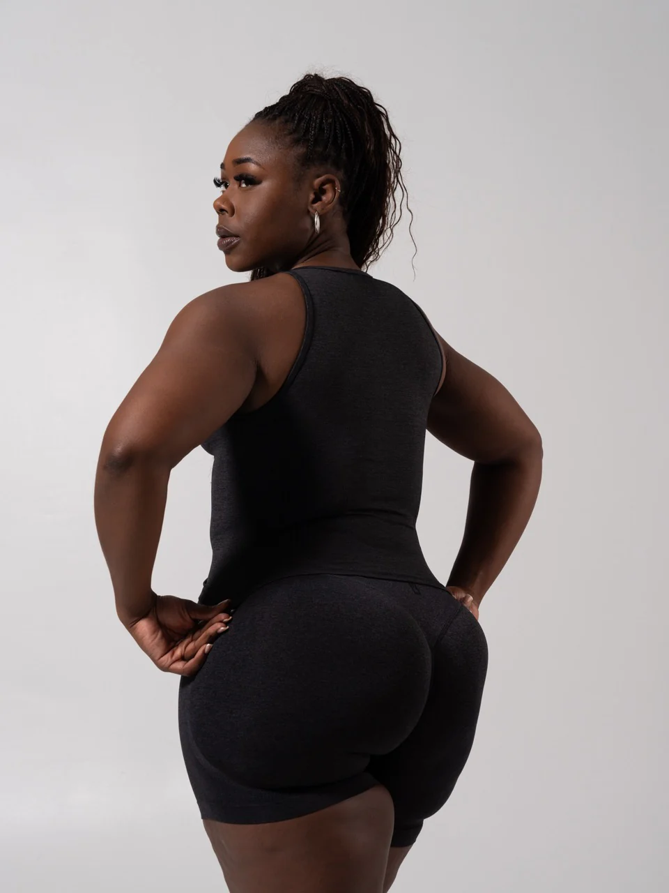 Shape Seamless Hip Tank - Heather Charcoal - Image 4